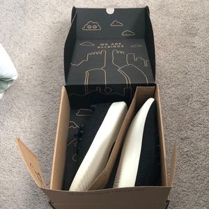 Allbirds wool runners, men size 11, Tuke Jo(cream)